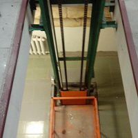 Консольный подъемник, 500 кг, Владивосток