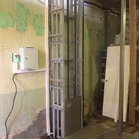 Консольный подъемник, 500 кг, Екатеринбург